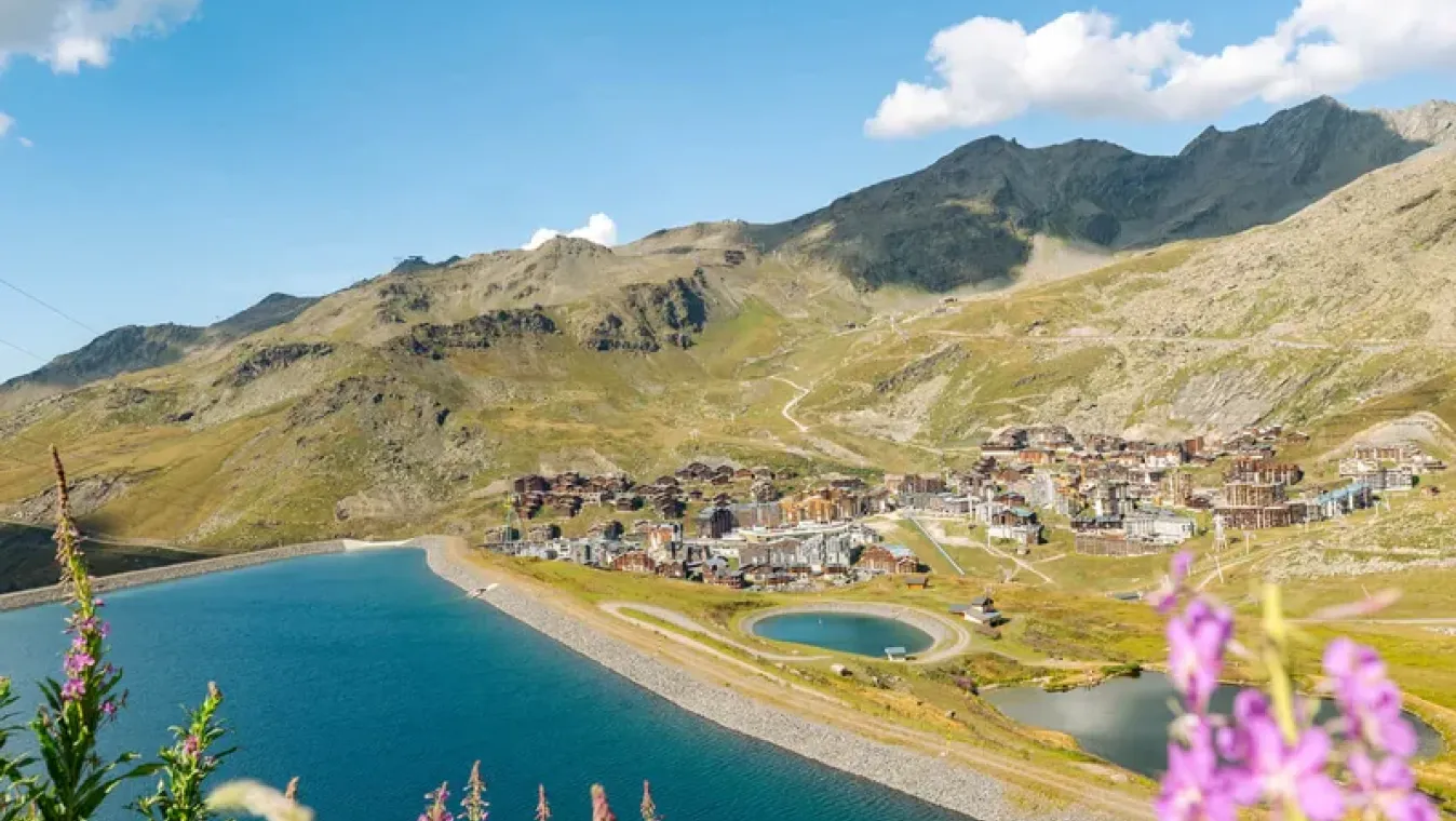 Le Lac du Lou à Val Thorens, pour une vraie coupure au vert