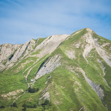 Randonnées depuis Val Thorens : les plus beaux itinéraires pour découvrir la montagne l’été 