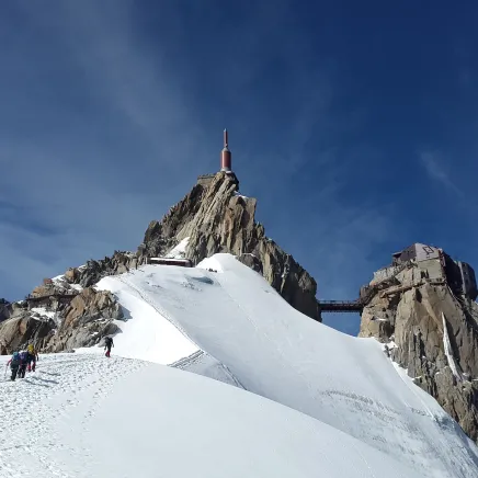 Monter à l'Aiguille du Midi, à 3 842 m